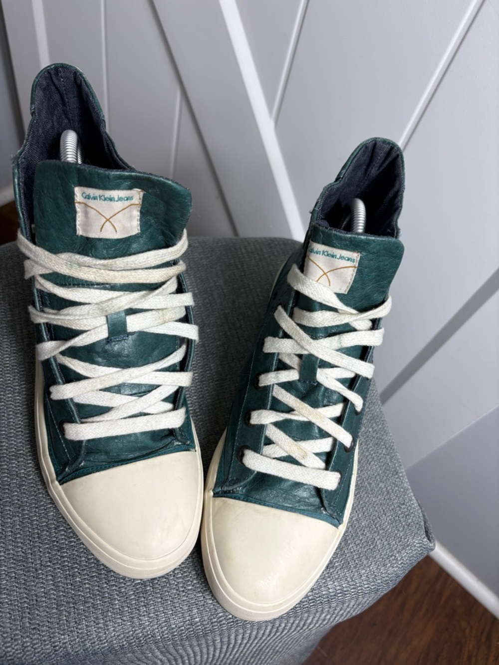 Calvin Klein Jeans Green Leather  Performance High-Top Sneakers Size 8.5